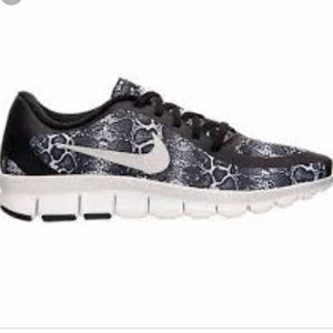 Nike Free 5.0 Reptile Print Sneakers
